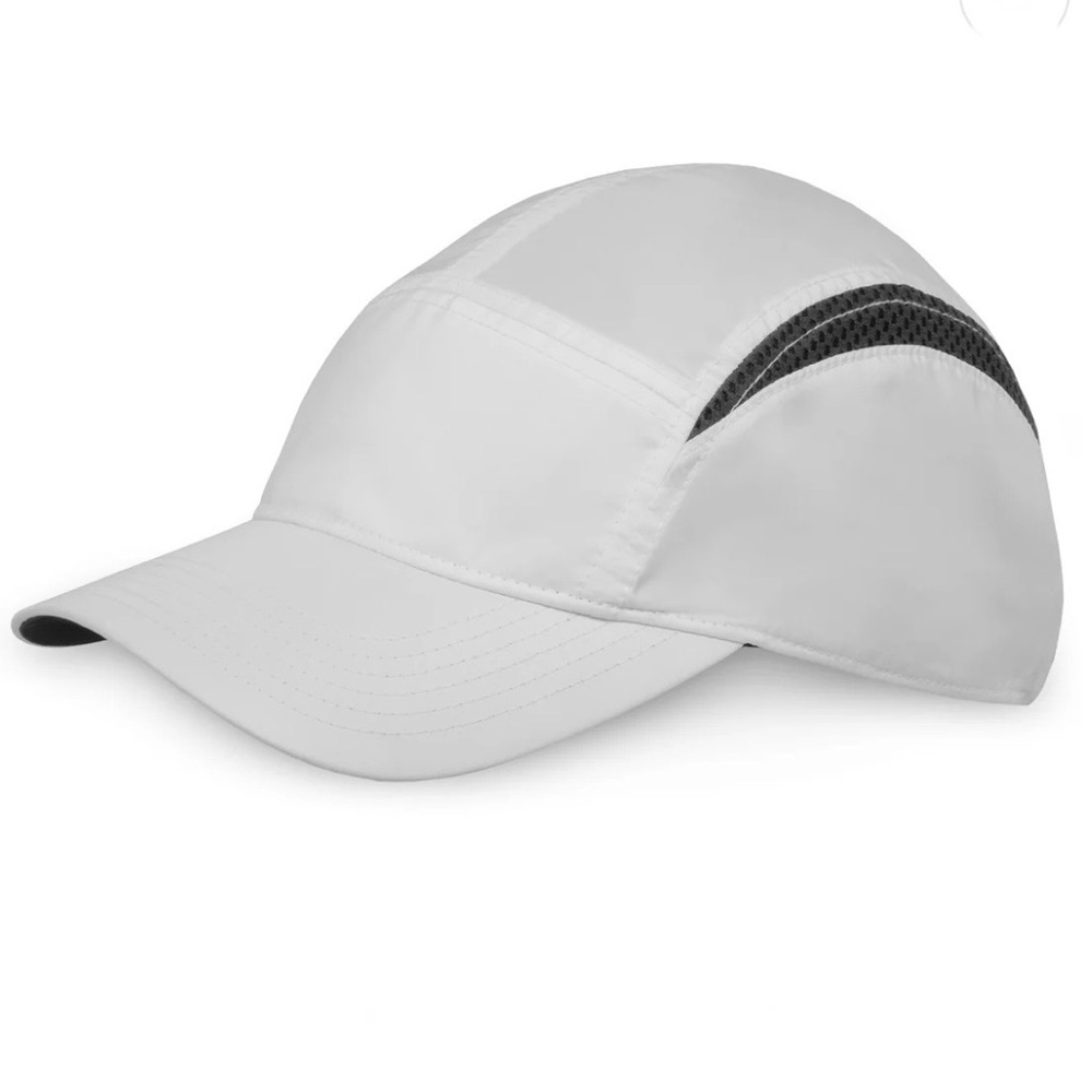 Sunday Afternoons Aerial Cap Hat Size M/L White